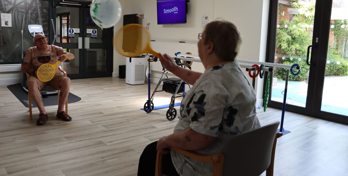 David and Gloria aspect ratio 790 400