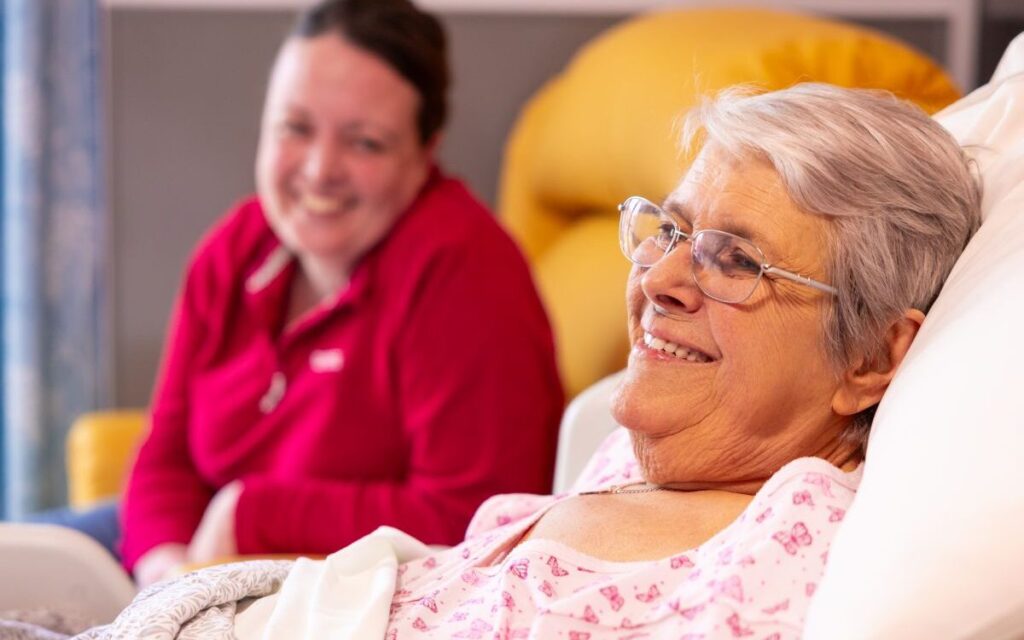 Joyce aspect ratio 400 250