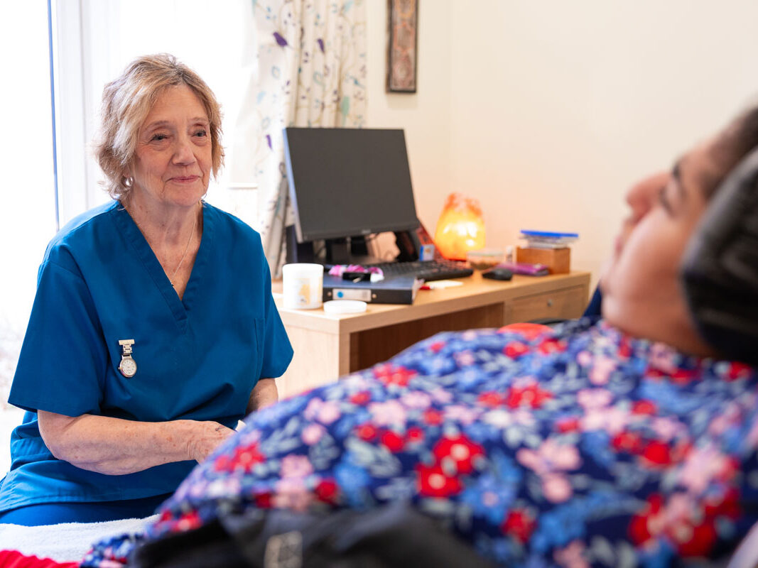 Keech Hospice Nurse Patient 0001 aspect ratio 400 300