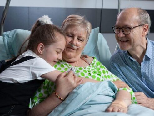 Family 2234133971 e1767177392792 aspect ratio 400 300