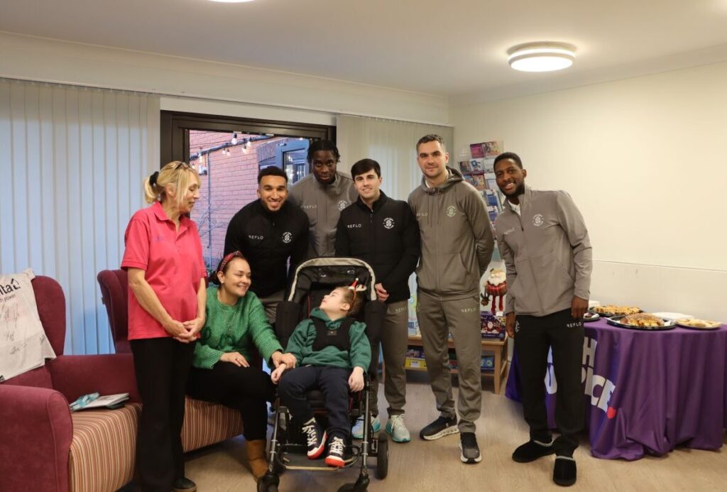 Hatters 8790 aspect ratio 288 195