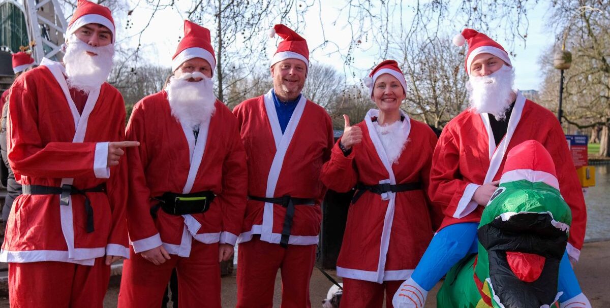 Santa Run Bedford aspect ratio 790 400