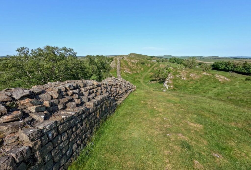 Hadrians Wall Trek aspect ratio 288 195