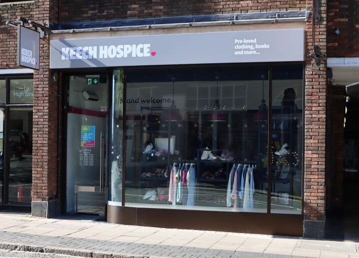 Keech Hospice shop aspect ratio 405 292