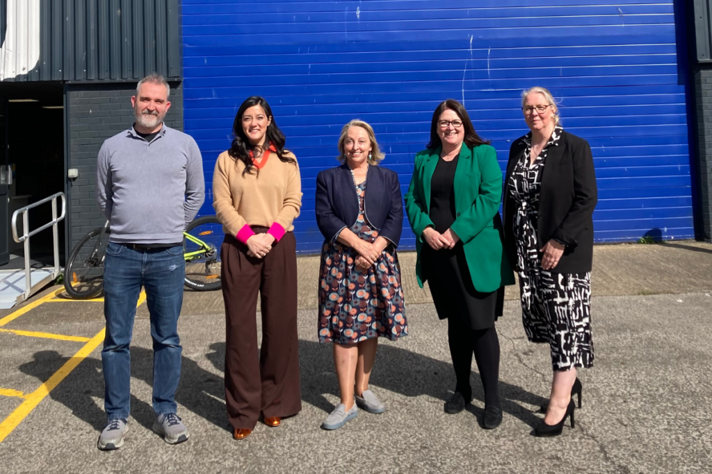 Our local Labour MP's Rachel and Sarah visited the new Finway shop/distribution centre