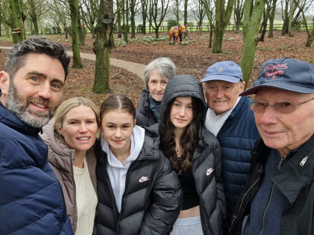 Ellie's family on pathway